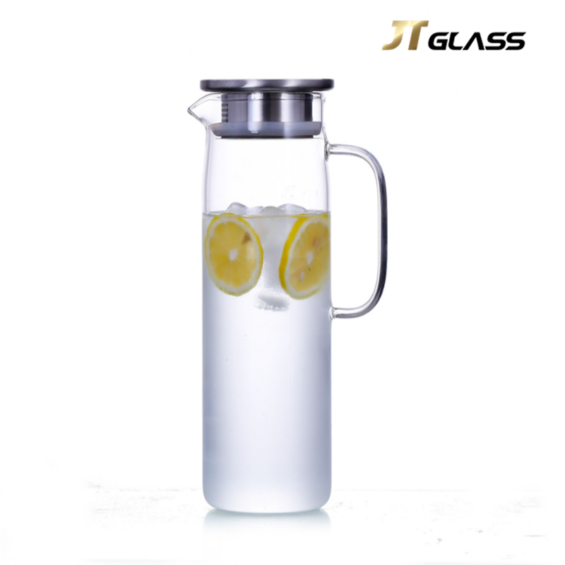 High Borosilicate Glass Pitcher Water Carafe Jug for Hot Cold Water Ice Tea Kettle with Bamboo Lid 